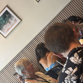 Lilikoi Kitchen - Coffee & Tea Near Me - Kailua, Hawaii