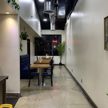 Manny's Olive & Vine - Dine In Area. - Greek Near Me - Paramount, California