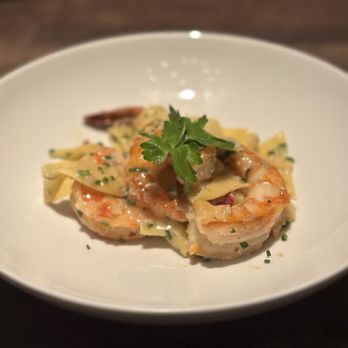 Water Grill - Bellevue - Shrimp scampi. The portion should be bigger. The waiter helped to divide it into two plates. - Seafood Near Me - Bellevue, Washington