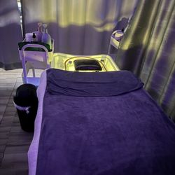 Royal Lavender Nails & Spa - Head Spa