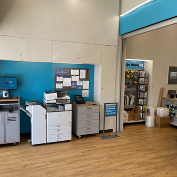 The UPS Store - Shipping Centers Near Me - El Cerrito, California