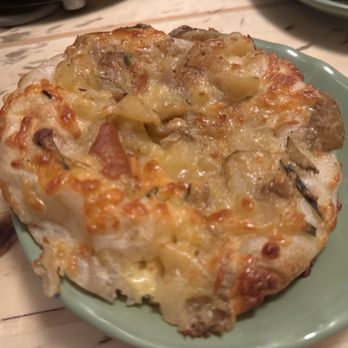 Panadería Rosetta - Potato provolone focaccia - Bakeries Near Me - Ciudad de Mexico, DIF