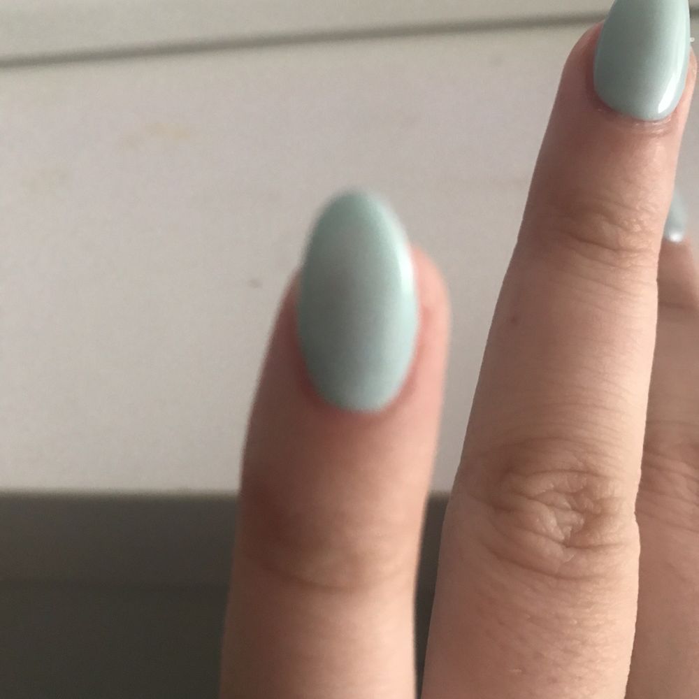 Star Nails - Crooked pinky nail - Nail Salons Near Me - Columbus, Ohio Star Nails - Crooked pinky nail - Nail Salons Near Me - Columbus, Ohio
