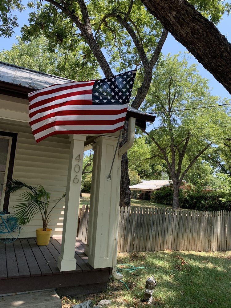 JAMIE SPARKS KELLER WILLIAMS FREDERICKSBURG Updated July 2024 406 W College