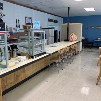 Nu-Beginning - ws the interior of a restaurant - Coffee & Tea Near Me - Staunton, Virginia