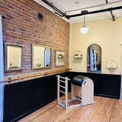 Studio Priv’e Pilates - The barre bar!