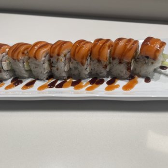 Sushi Bene - Prosper lady - Japanese Near Me - Prosper, Texas