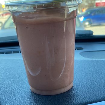 Ain't She Sweet Cafe - Tropical Breezer Smoothie - Coffee & Tea Near Me - Chicago, Illinois Ain't She Sweet Cafe - Tropical Breezer Smoothie - Coffee & Tea Near Me - Chicago, Illinois