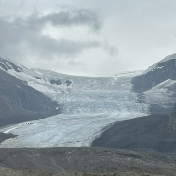 Columbia Icefield - Glacier - Tours Near Me - Banff, Alberta