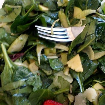 L'Opera - Vellutata Salad --Shaved green apple, fennel, celery, tarragon, spinach, arugula, apple juice reduction, shallot vinaigrette - Italian Near Me - Long Beach, California
