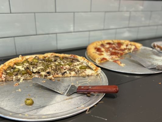 Mama's Pizza, 11828 Inwood Rd, Dallas, TX 75244, US - MapQuest