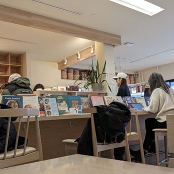 Flourist - Bakeries Near Me - Vancouver, British Columbia