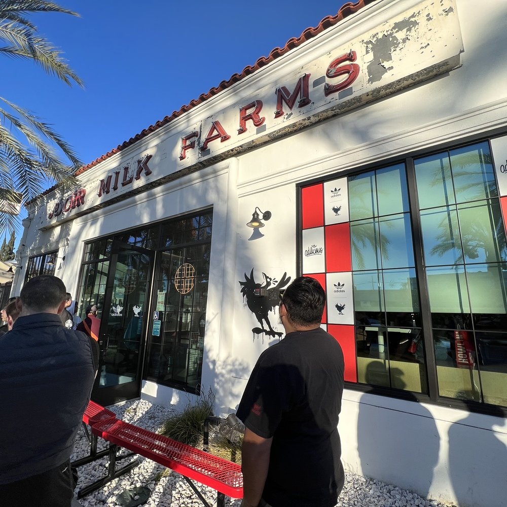 Howlin' Ray's - Front of Howlin' Ray's - Southern Near Me - Pasadena, California Howlin' Ray's - Front of Howlin' Ray's - Southern Near Me - Pasadena, California