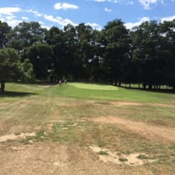 Vassar Golf Course - 3rd par 3