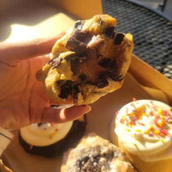 The Yummy Cookie - Ooey gooey goodness - Bakeries Near Me - Roseville, California