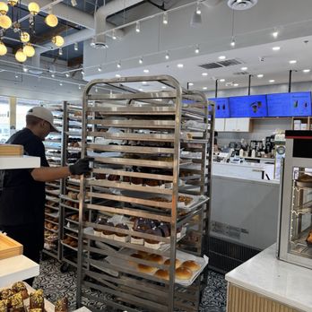 Tous Les Jours - Bakeries Near Me - Las Vegas, Nevada