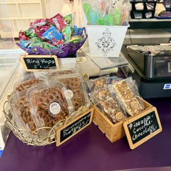 Tasteful Thoughts - Chocolatiers & Shops Near Me - Cooper City, Florida Tasteful Thoughts - Chocolatiers & Shops Near Me - Cooper City, Florida