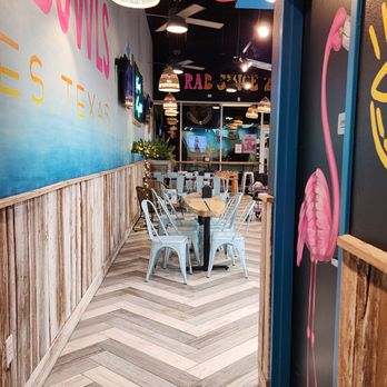 Playa Bowls - Inside view - Coffee & Tea Near Me - Helotes, Texas Playa Bowls - Inside view - Coffee & Tea Near Me - Helotes, Texas