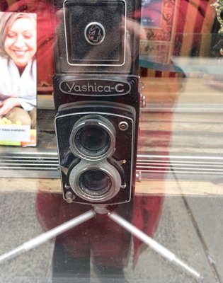 86 Street Photo & Portrait Studio by null