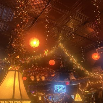 Skinflints - American Near Me - Brooklyn, New York