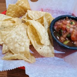 I'll take a second basket! Fresh chips with pico de gallo. Hell yeah! I'll take a second basket! Fresh chips with pico de gallo. Hell yeah!