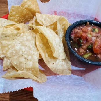 Tacos El Patron - I'll take a second basket! Fresh chips with pico de gallo. Hell yeah! - Mexican Near Me - Pleasant Hill, California Tacos El Patron - I'll take a second basket! Fresh chips with pico de gallo. Hell yeah! - Mexican Near Me - Pleasant Hill, California