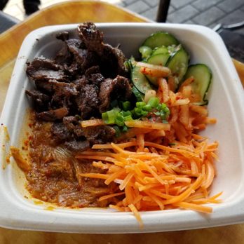 Spicy Rice Bowls - Beef bowl with veggie rice - Asian Fusion Near Me - Carlsbad, California Spicy Rice Bowls - Beef bowl with veggie rice - Asian Fusion Near Me - Carlsbad, California