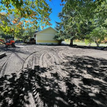 Bauer's Landscape & Maintenance - a driveway being laid - Landscaping Near Me Bauer's Landscape & Maintenance - a driveway being laid - Landscaping Near Me
