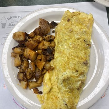 Beantown Diner - Burger bacon and cheese omelette special - Diners Near Me - Stoughton, Massachusetts Beantown Diner - Burger bacon and cheese omelette special - Diners Near Me - Stoughton, Massachusetts