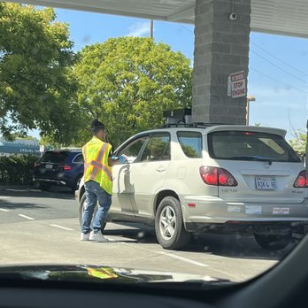 Costco Gas Station - Helping guests. - Gas Stations Near Me - Santa Rosa, California