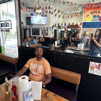 Pepper's Island - Trinidadian Near Me - Tampa, Florida
