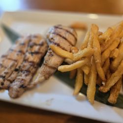 Frigate's Waterfront Bar and Grill - Grilled fish for kids