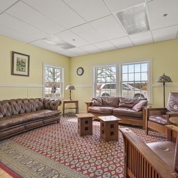 Clearbrook Treatment Centers - Pennsylvania - Waiting area - Counseling & Mental Health Near Me - Laurel Run, Pennsylvania Clearbrook Treatment Centers - Pennsylvania - Waiting area - Counseling & Mental Health Near Me - Laurel Run, Pennsylvania