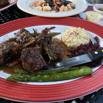 Carlos & Carlos - Italian Near Me - Arlington Heights, Illinois Carlos & Carlos - Italian Near Me - Arlington Heights, Illinois