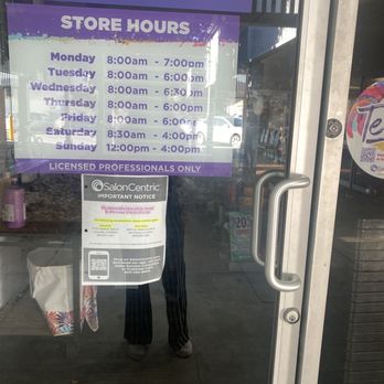 SalonCentric - It's Wednesday at 5:45 and they're closed. - Cosmetics & Beauty Supply Near Me - Thousand Oaks, California