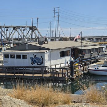 The Chowder Barge - L.A.'s only floating restaurant on a barge built for filming of Mutiny on the Bounty in 1935 - Seafood Near Me - Wilmington, California The Chowder Barge - L.A.'s only floating restaurant on a barge built for filming of Mutiny on the Bounty in 1935 - Seafood Near Me - Wilmington, California
