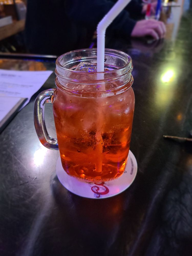 BROWNIE’S SPORTS BAR AND TAVERN CLOSED Updated September 2024 63