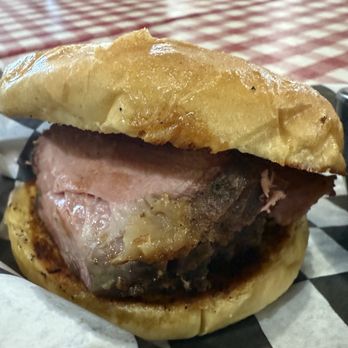 Armadillo Willy's BBQ - Barbeque Near Me - San Mateo, California