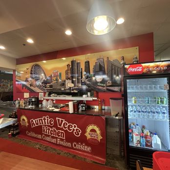 Auntie Vee's Kitchen - Comfort Food Near Me - Atlanta, Georgia Auntie Vee's Kitchen - Comfort Food Near Me - Atlanta, Georgia