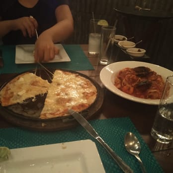 La Encomienda - 4 cheese pizza and frutti di mare pasta - Wine Bars Near Me - Tijuana, BCN