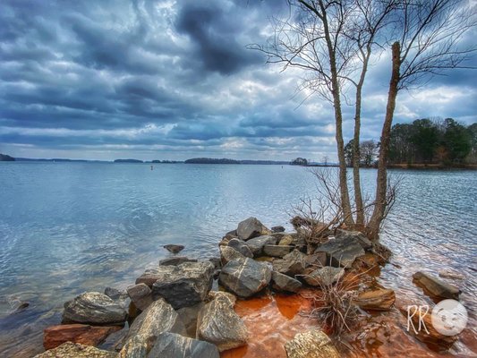 Lake Lanier by null