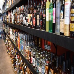 Carl's Wine and Spirits