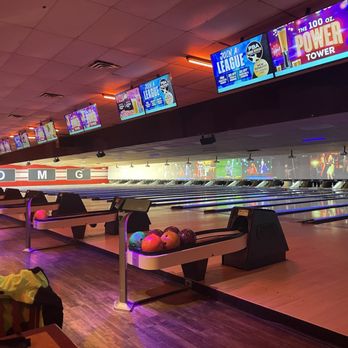 AMF Diamond Lanes - Bowling Near Me - Houston, Texas AMF Diamond Lanes - Bowling Near Me - Houston, Texas