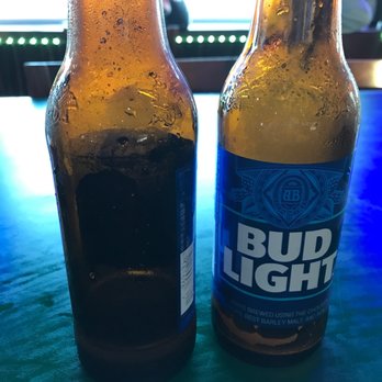 Beachfront Deck Bar & Grill - 25 mins and still no 2nd beer - Bars Near Me - Surfside Beach, Texas