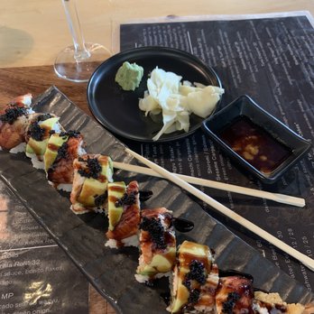 Oao - Sushi Bar & Grill at Wailea - King Dragon Roll - Sushi Bars Near Me - Kihei, Hawaii Oao - Sushi Bar & Grill at Wailea - King Dragon Roll - Sushi Bars Near Me - Kihei, Hawaii