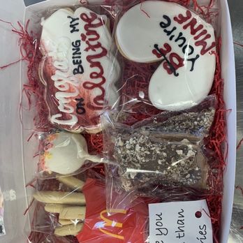 Crows Custom Cookies - Desserts Near Me - Frazier Park, California