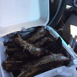TNT'Z SMOKED BBQ - 1/2 slab of Ribs