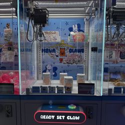 Mega Claws - Claw machine