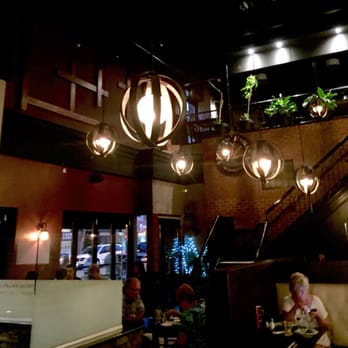 Johnny Farina Restaurant - Interior of Jonny Farinas - Italian Near Me - Ottawa, Ontario Johnny Farina Restaurant - Interior of Jonny Farinas - Italian Near Me - Ottawa, Ontario