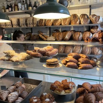 Buka - Bakery case - Bakeries Near Me - København